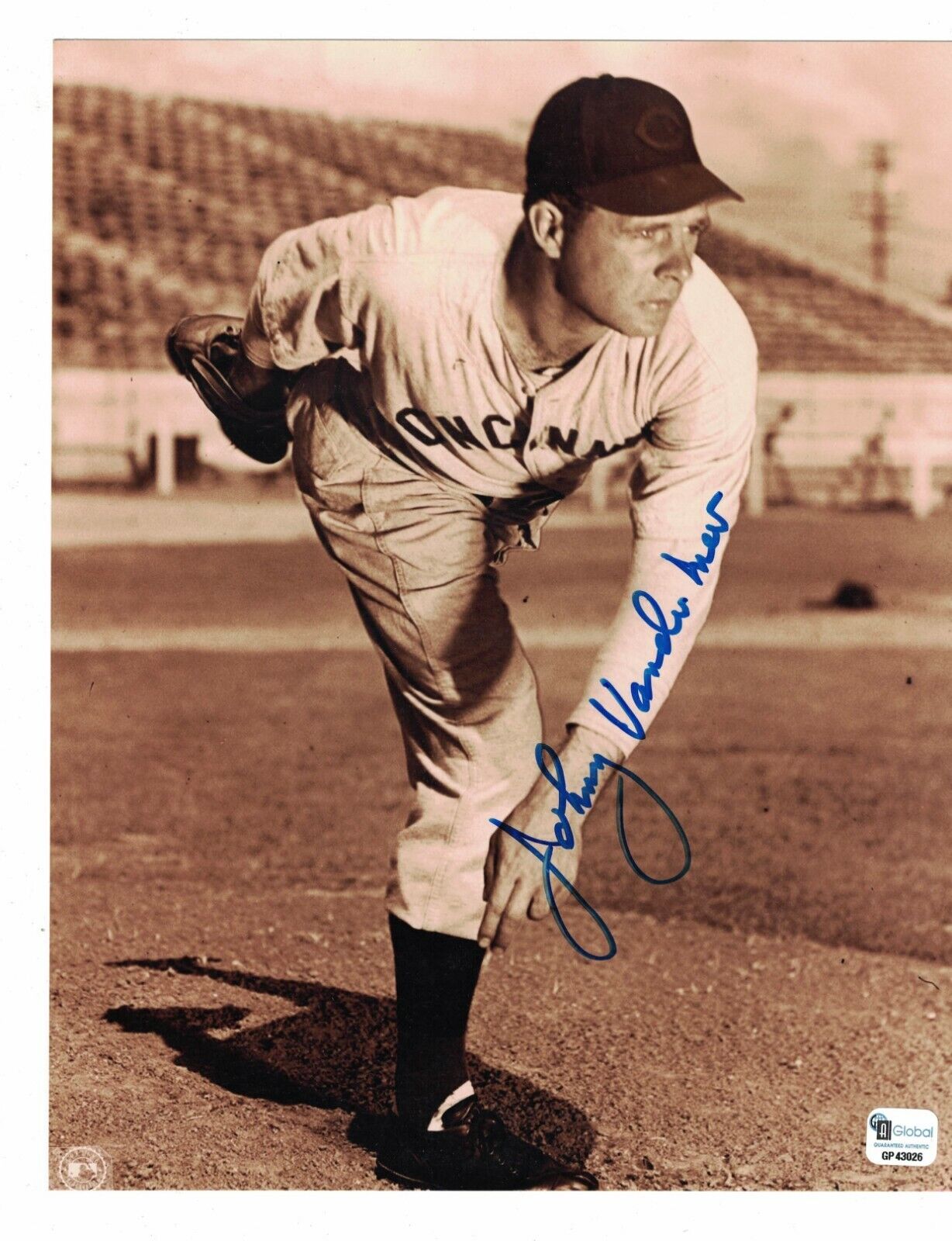 Johnny Vander Meer Cincinnati Reds Signed 8 x 10 Photo Poster painting W/Our COA GAI Stick LML30