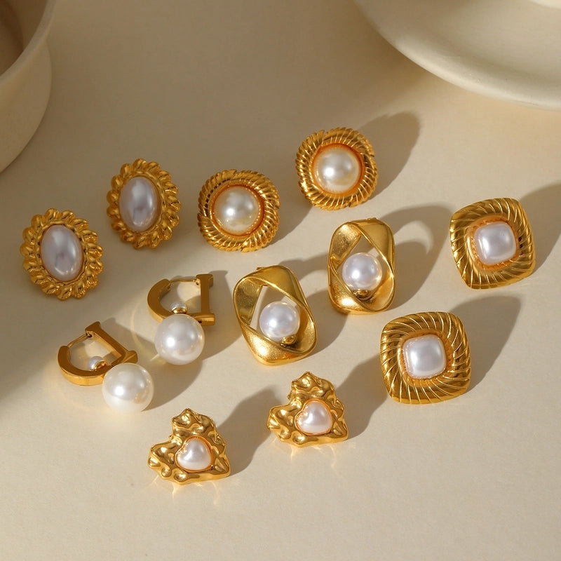 1 Pair Elegant Retro Artistic Irregular Geometric Heart Shape Plating Inlay 304 Stainless Steel Imitation Pearl 18K Gold Plated Ear Studs
