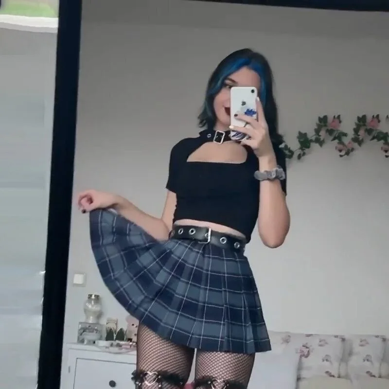 InsGoth Bandage Hollow Out Black Crop Tops Gothic Streetwear Women Sexy Tops Bodycon Slim Short Sleeve Punk T-shirts Fashion New