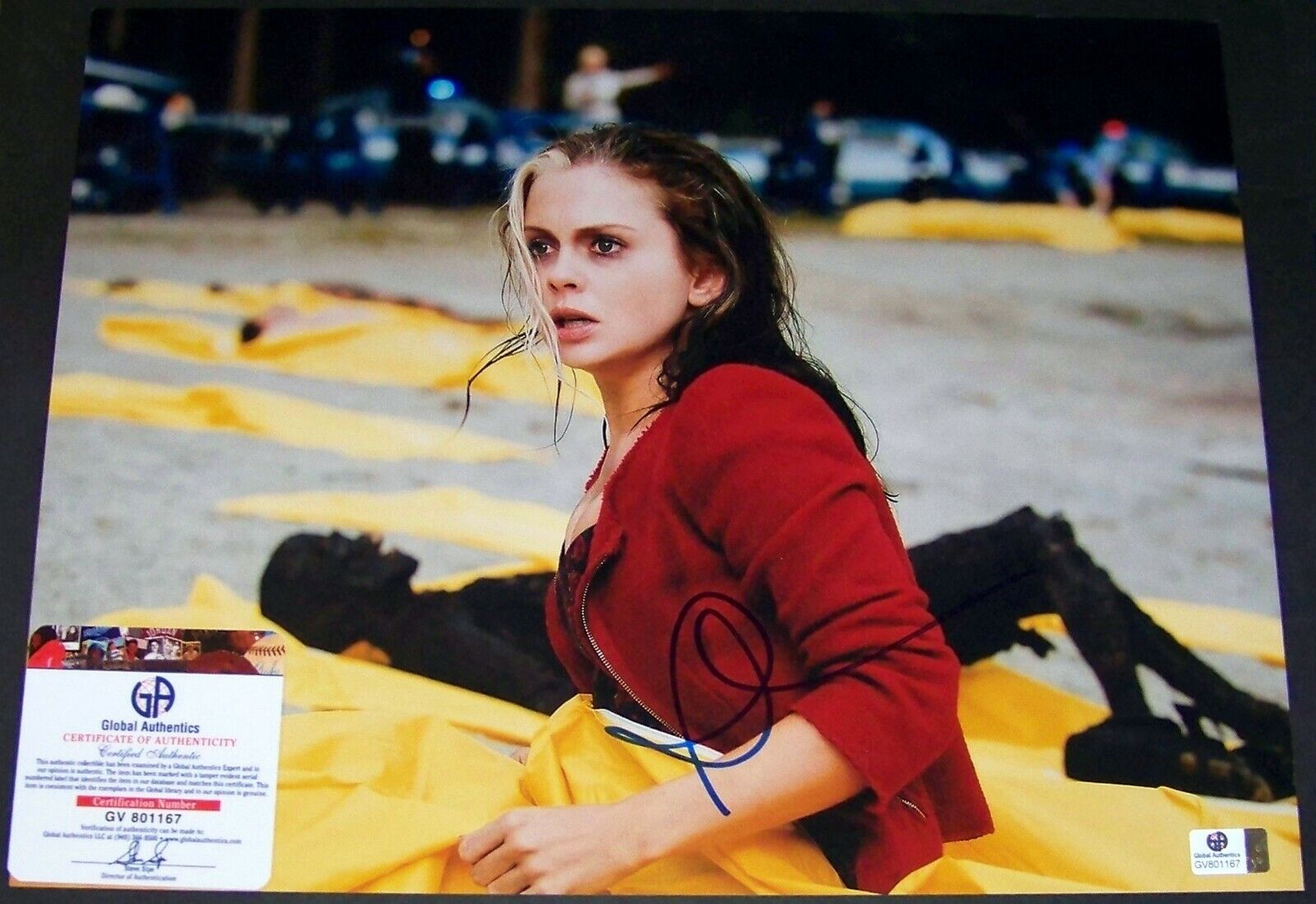 FLASH SALE! Rose McIver iZombie Signed Autographed 11x14 Photo Poster painting GV GA GAI COA!