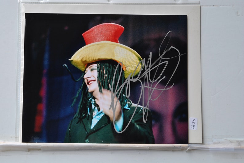 BOY GEORGE SIGNED Photo Poster painting Culture Club wcoa