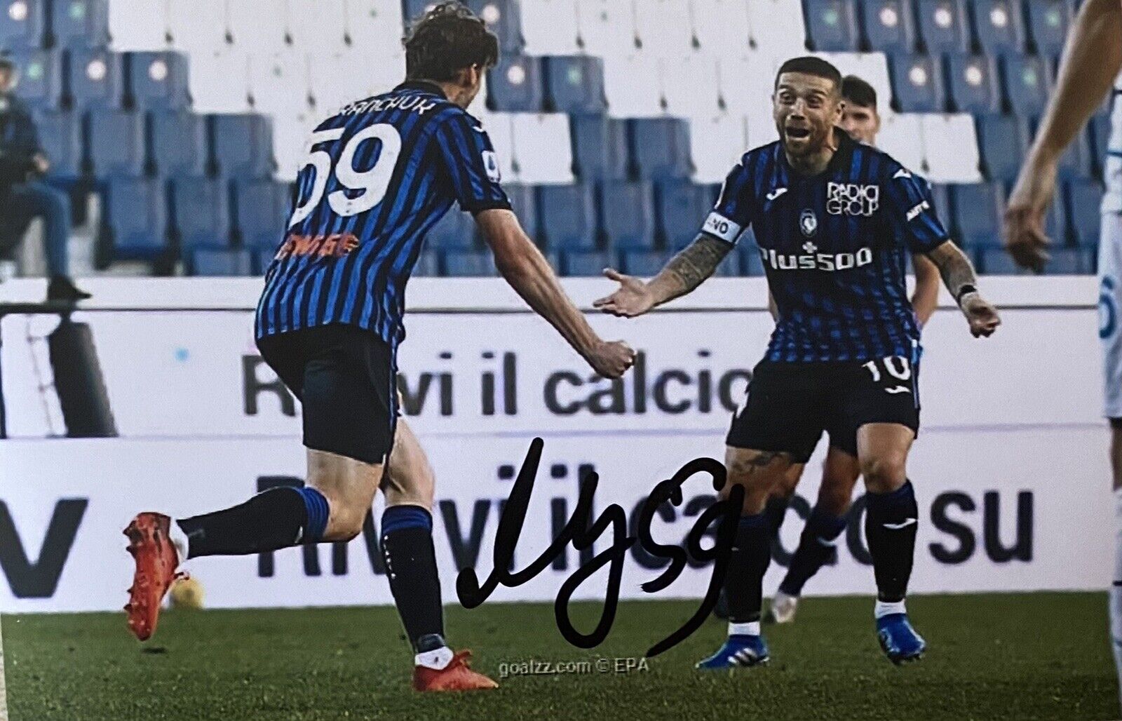 Aleksei Miranchuk Genuine Hand Signed Atalanta B.C. 6X4 Photo Poster painting