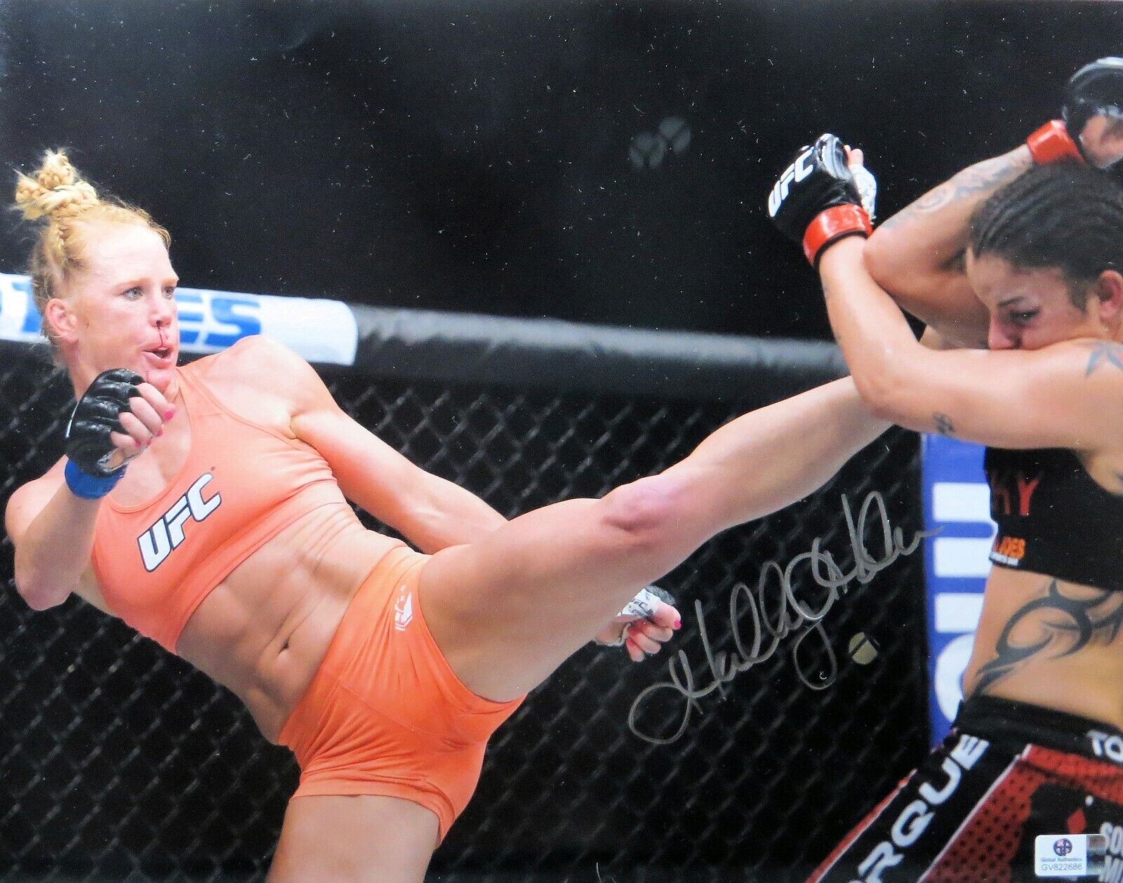 Holly Holm Signed Autographed 11X14 Photo Poster painting UFC Champ Power Kick GV822686