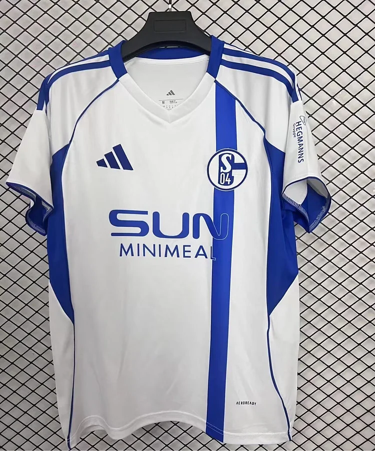 25/26 Schalke 04 away fan version.