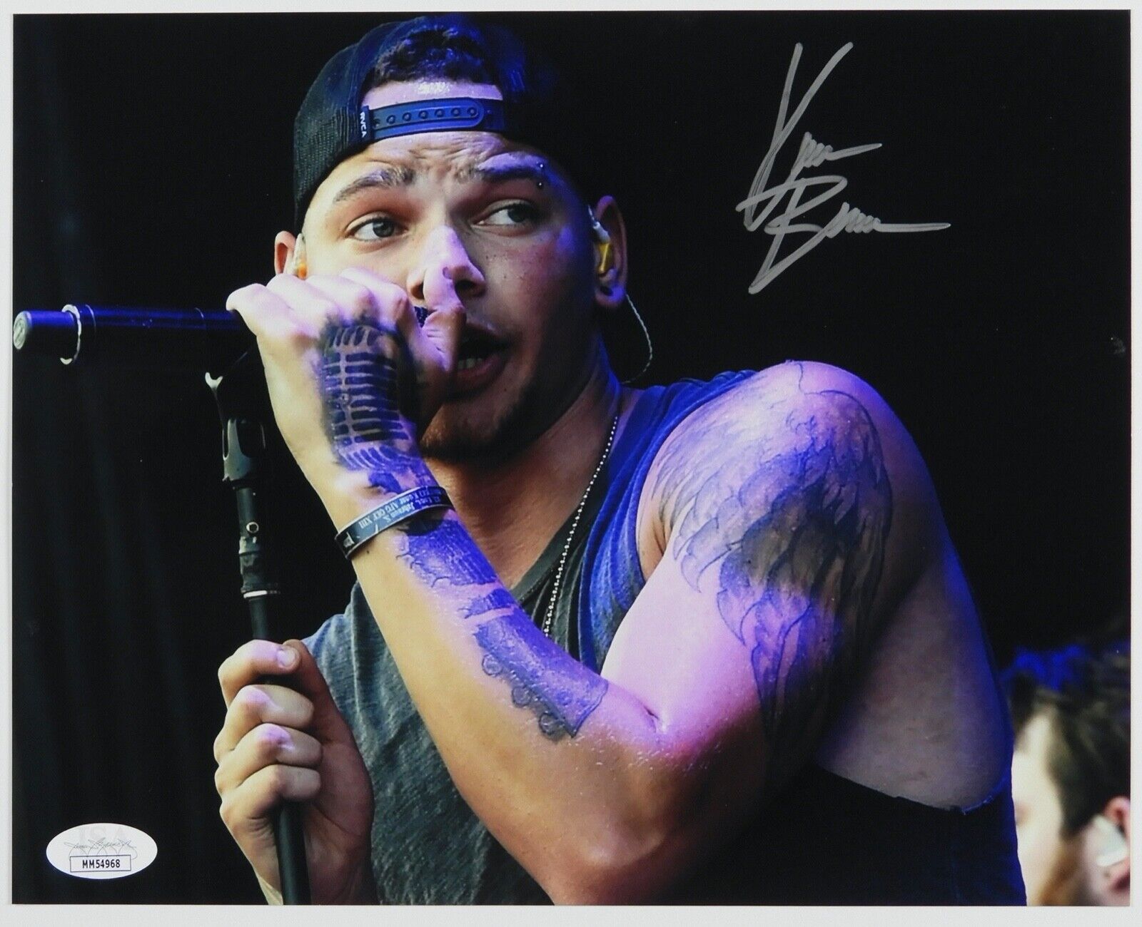 Kane Brown JSA Signed Autograph 8 x 10 Photo Poster painting