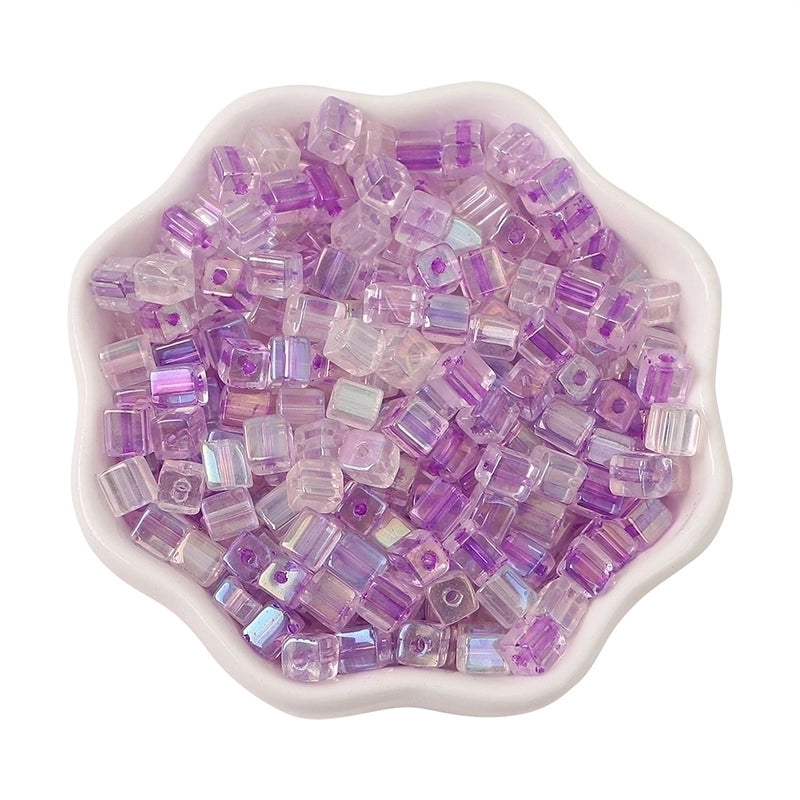 50 Pieces 5 * 5mm Hole 1~1.9mm Glass Square Beads