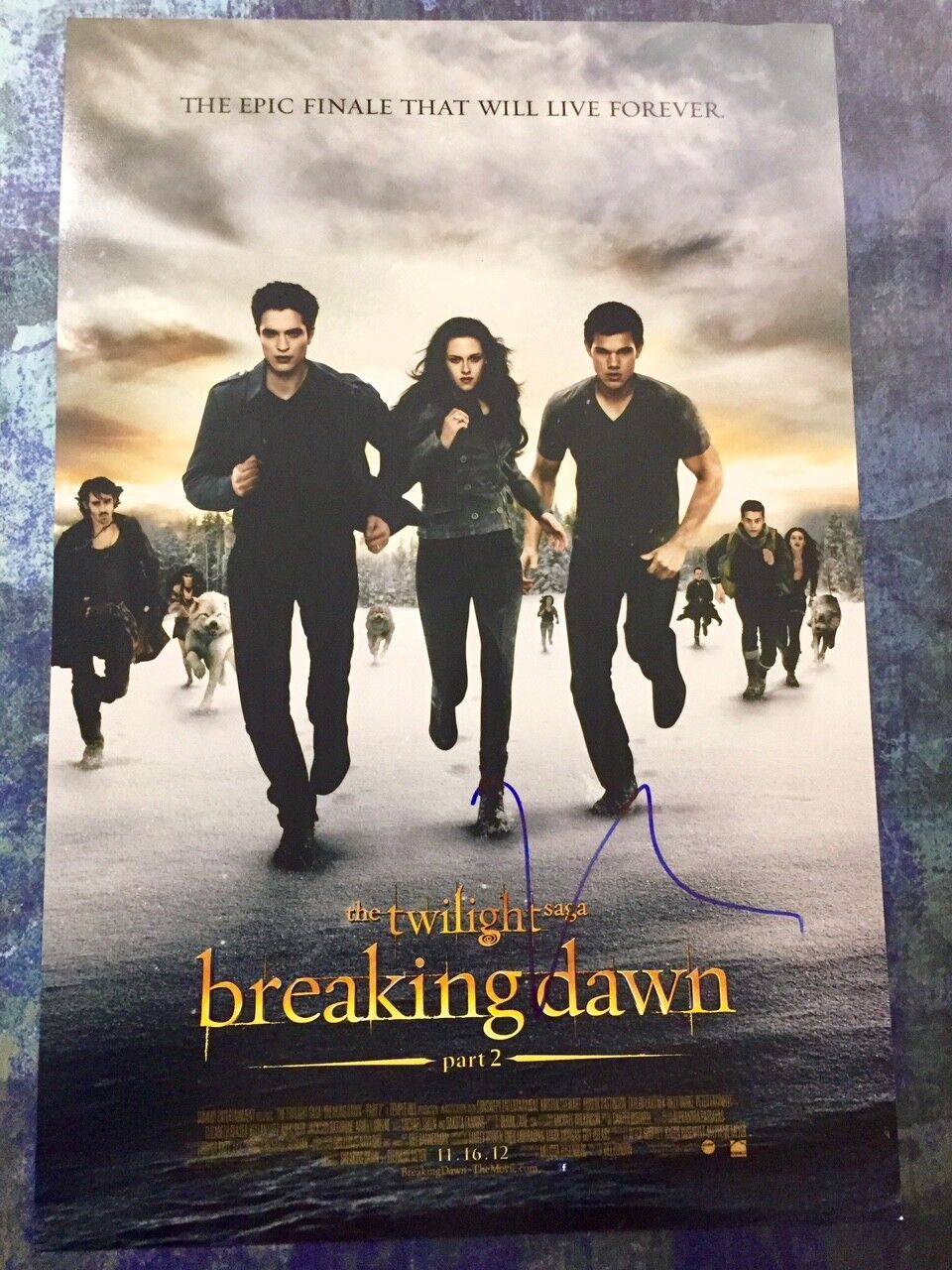 GFA Twilight Breaking Dawn * ROBERT PATTINSON * Signed 12x18 Photo Poster painting Poster AD COA