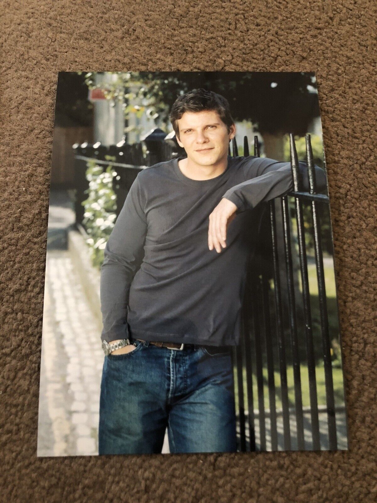 NIGEL HARMAN (EASTENDERS) UNSIGNED Photo Poster painting- 7x5”