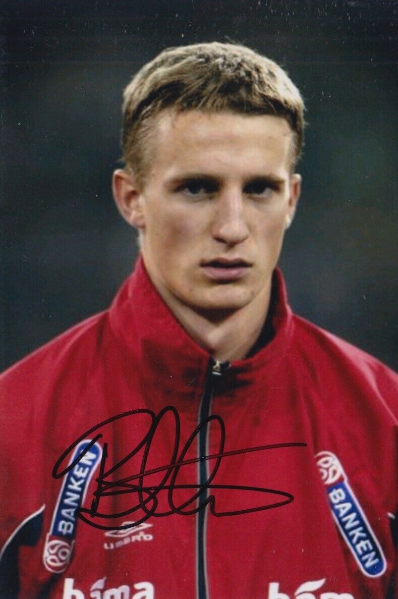 BREDE HANGELAND HAND SIGNED 6X4 Photo Poster painting FOOTBALL AUTOGRAPH