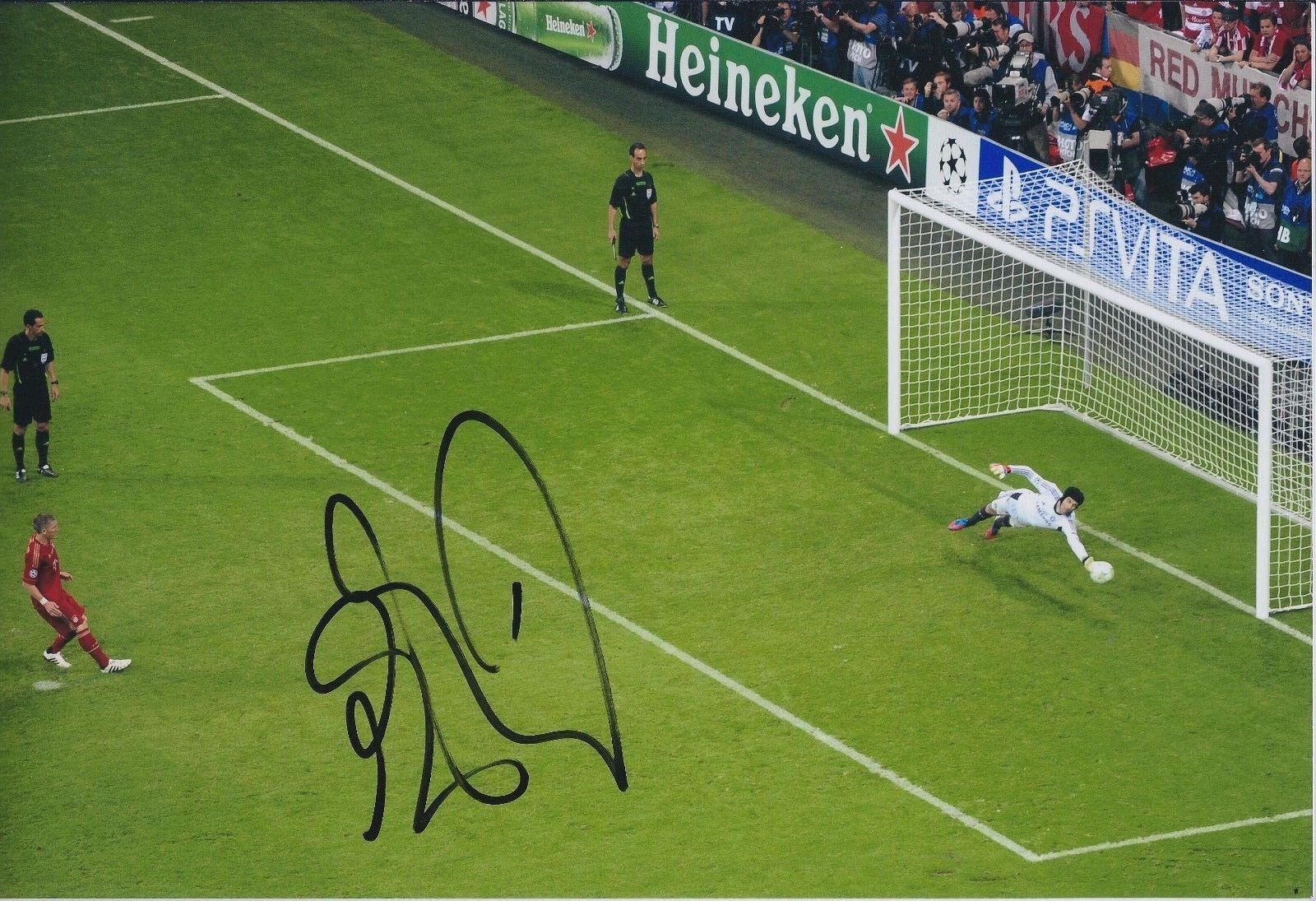 Petr CECH Signed Autograph Photo Poster painting AFTAL COA Chelsea Goalkeeper Champions League