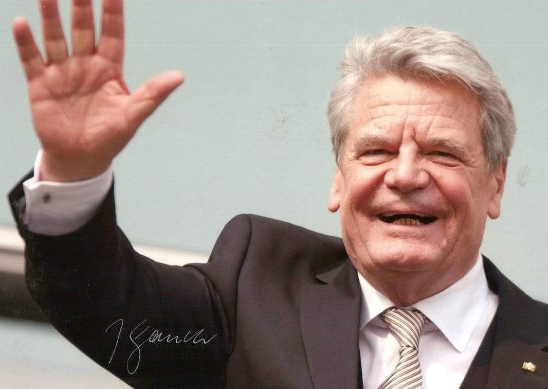 PRESIDENT OF GERMANY Joachim Gauck autograph, In-Person signed Photo Poster painting