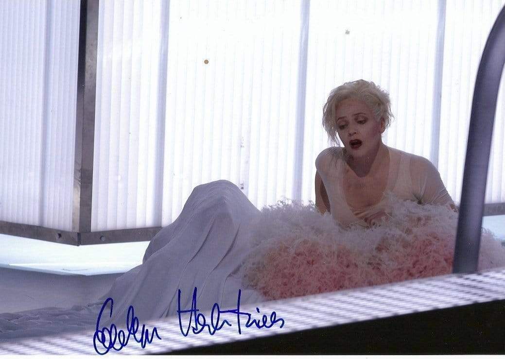 Evelyn Herlitzius OPERA autograph, In-Person signed Photo Poster painting
