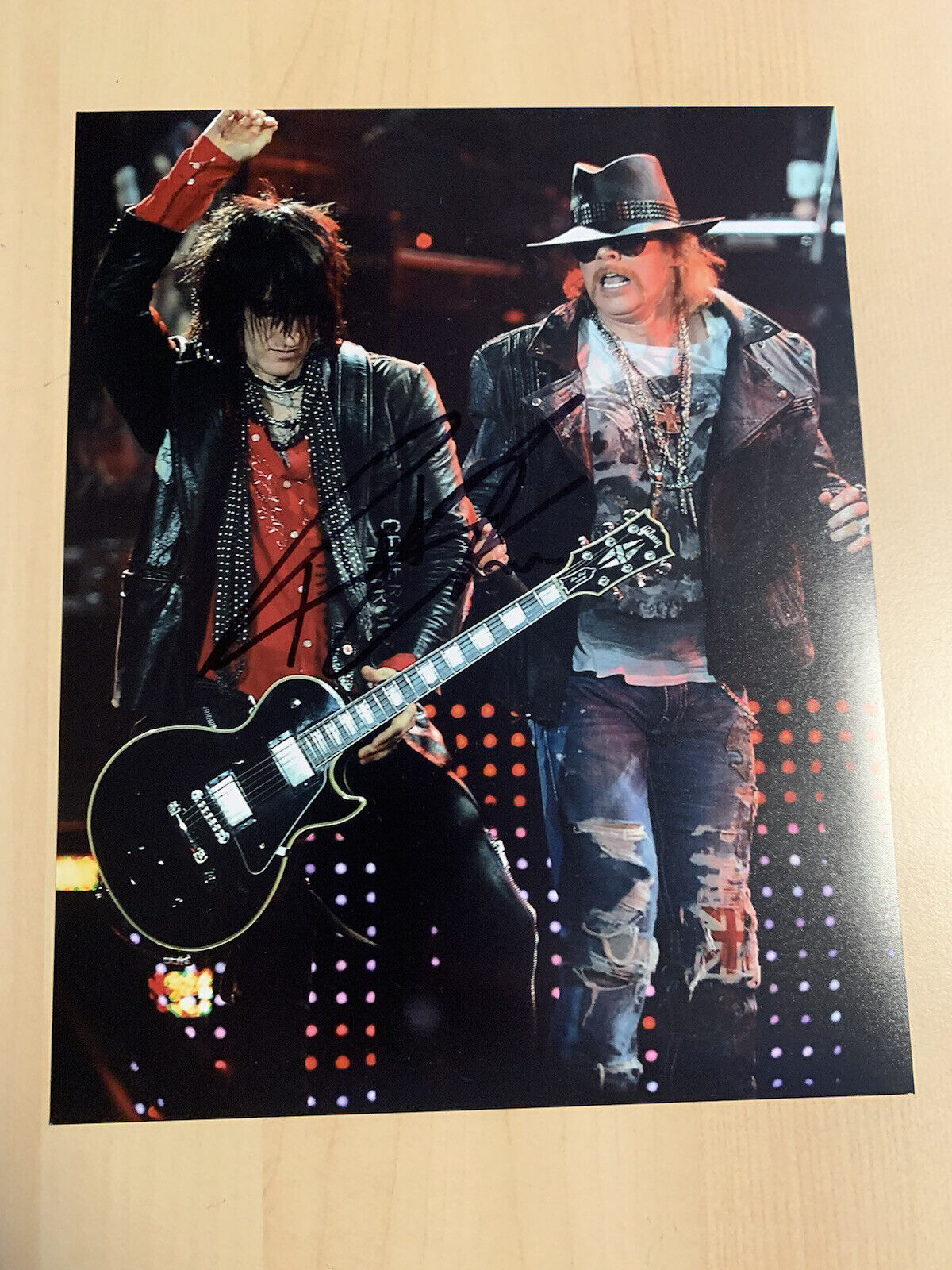 RICHARD FORTUS HAND SIGNED 8x10 Photo Poster painting AUTOGRAPHED GUNS N ROSES GUITARIST COA