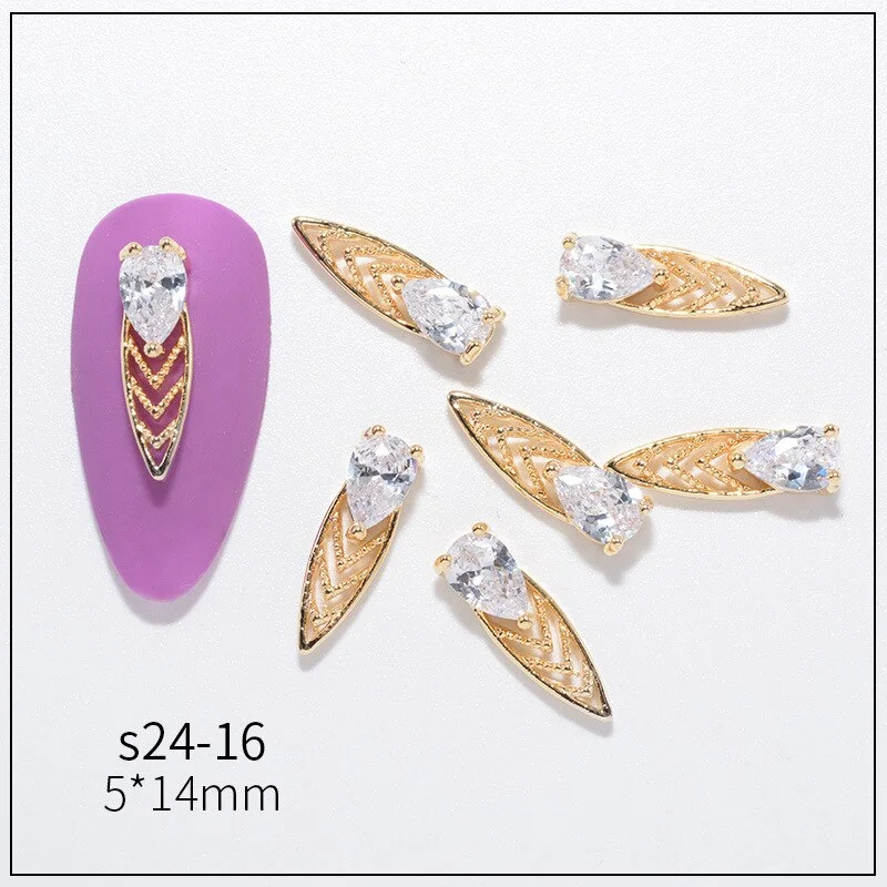 Nail Decoration Embellished Pendant Flash Drilling Chain Designs 5 Pcs/Set Metal With Zircon Rhinestones For Beauty Salons-Nail Inspo