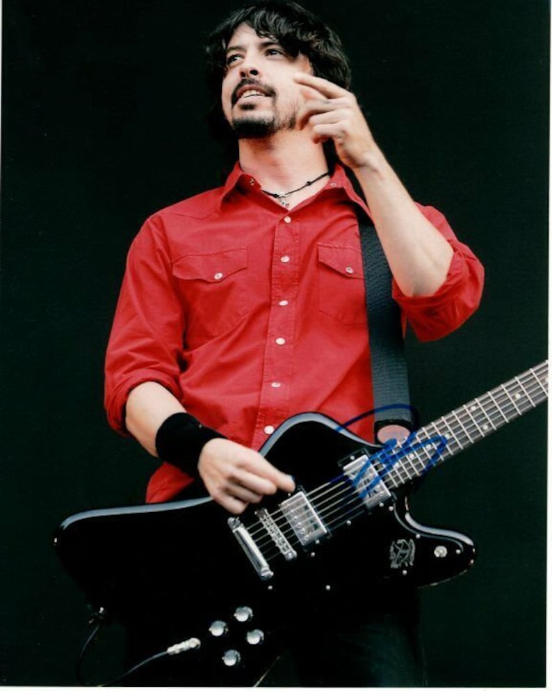 Dave grohl signed 8x10 foo fighters Photo Poster painting nirvana