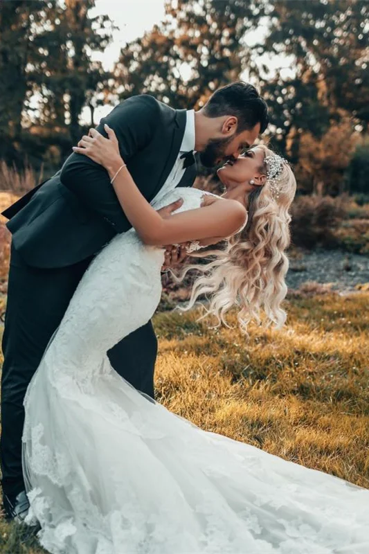 Miabel Sleeveless Lace Mermaid Wedding Dress With Chapel Train