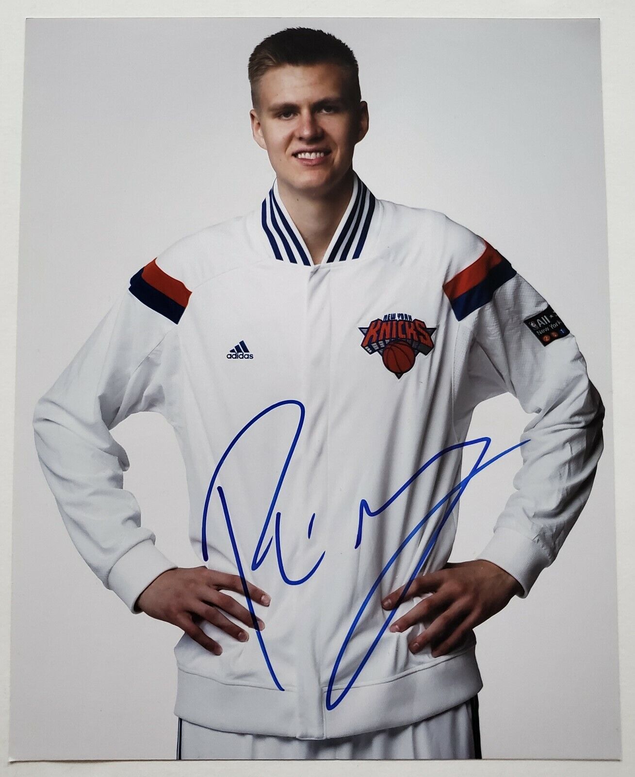 Kristaps Porzingis Signed 8x10 Photo Poster painting NY New York Knicks Mavericks NBA RAD