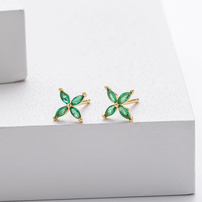 1 Pair 925 Sterling Silver Zircon Flower Ear Studs