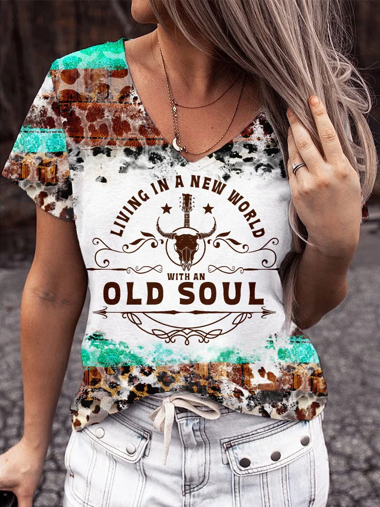 Living In A New World With An Old Soul V Neck T Shirt