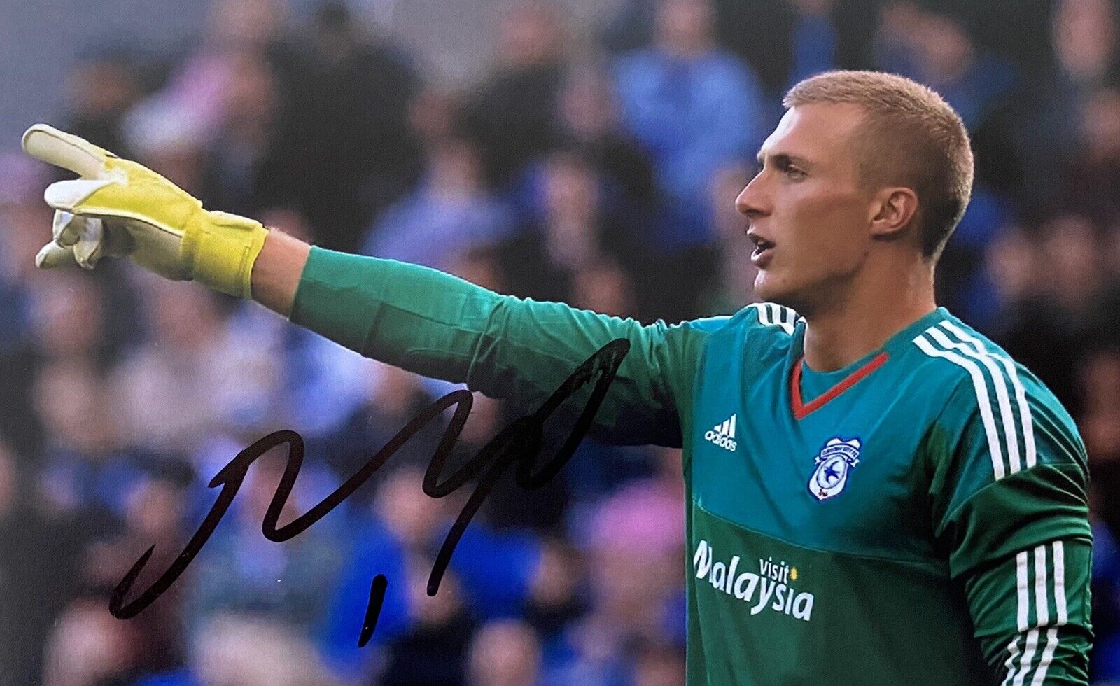 Simon Moore Genuine Hand Signed Cardiff City 6X4 Photo Poster painting