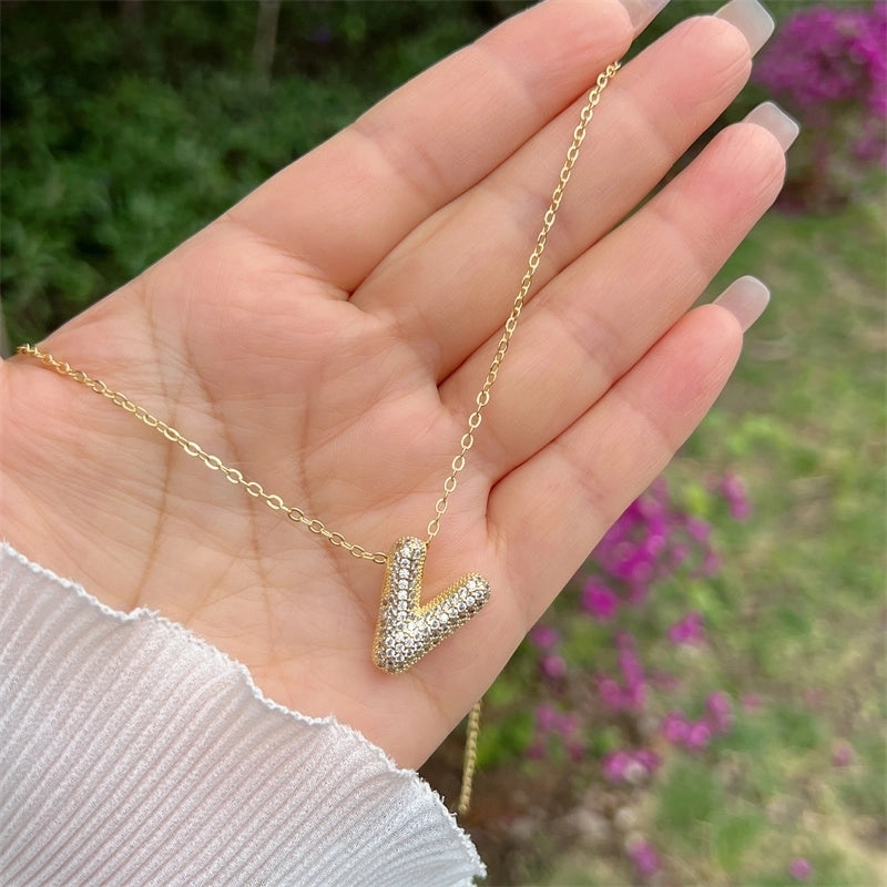 Copper 18K Gold Plated Hip-Hop Minimalist Classic Style Polishing Inlay Letter Zircon Pendant Necklace