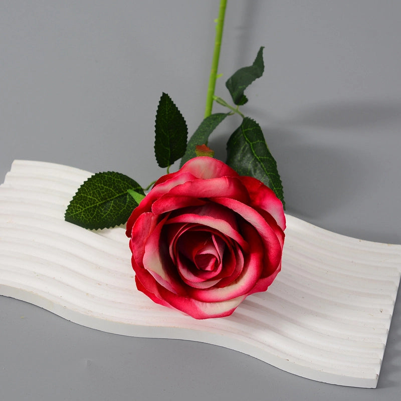 Lifelike Artificial Flowers Suitable For Office Cultural Environment High Quality Silk Flowers