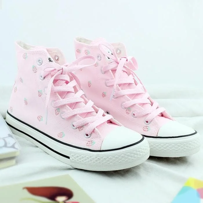 Sweet Pastel Strawberry Canvas Sneakers SP179810