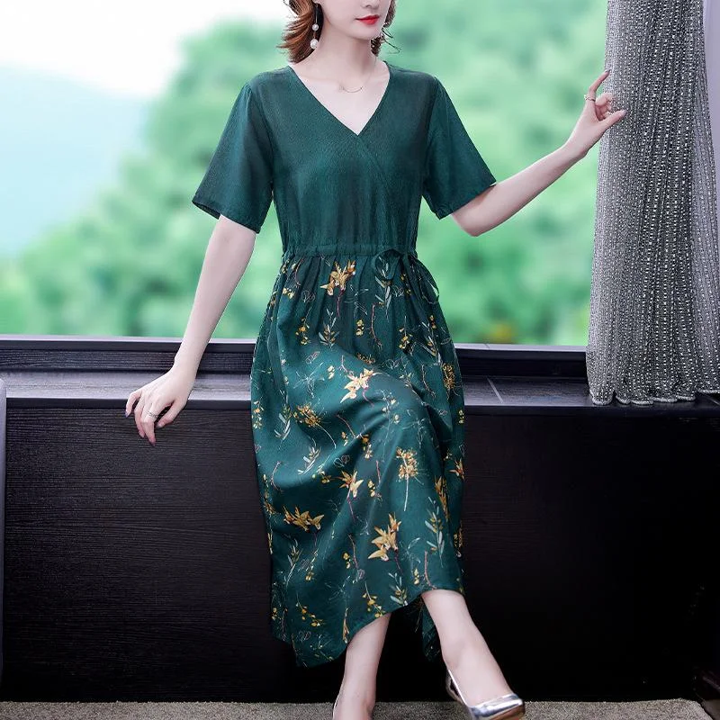 Contrasting color v-neck long dress