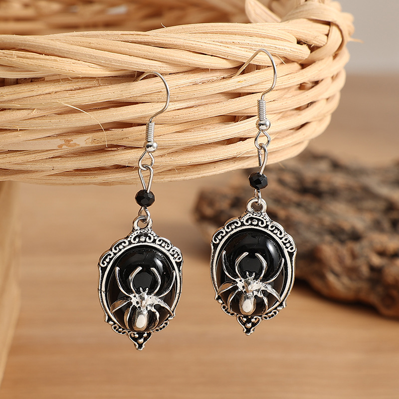 Halloween Black Retro Beaded Gem Spider Earrings 2024 - Flycurvy 