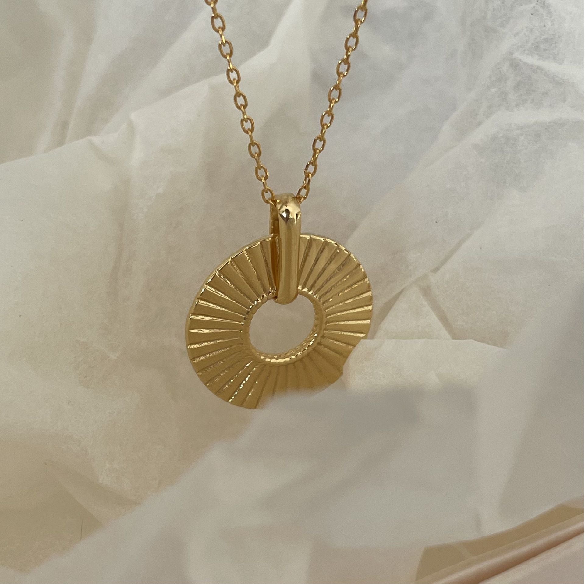 925 Sterling Silver IG Style Round Geometric Silver Necklaces