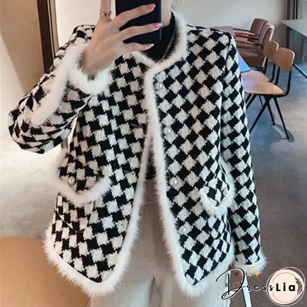 Female Leisure Black and White Plaid Coat Wool Coat