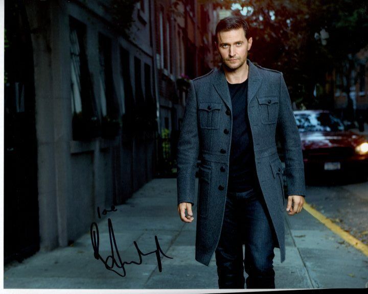 RICHARD ARMITAGE Signed Autographed Photo Poster painting