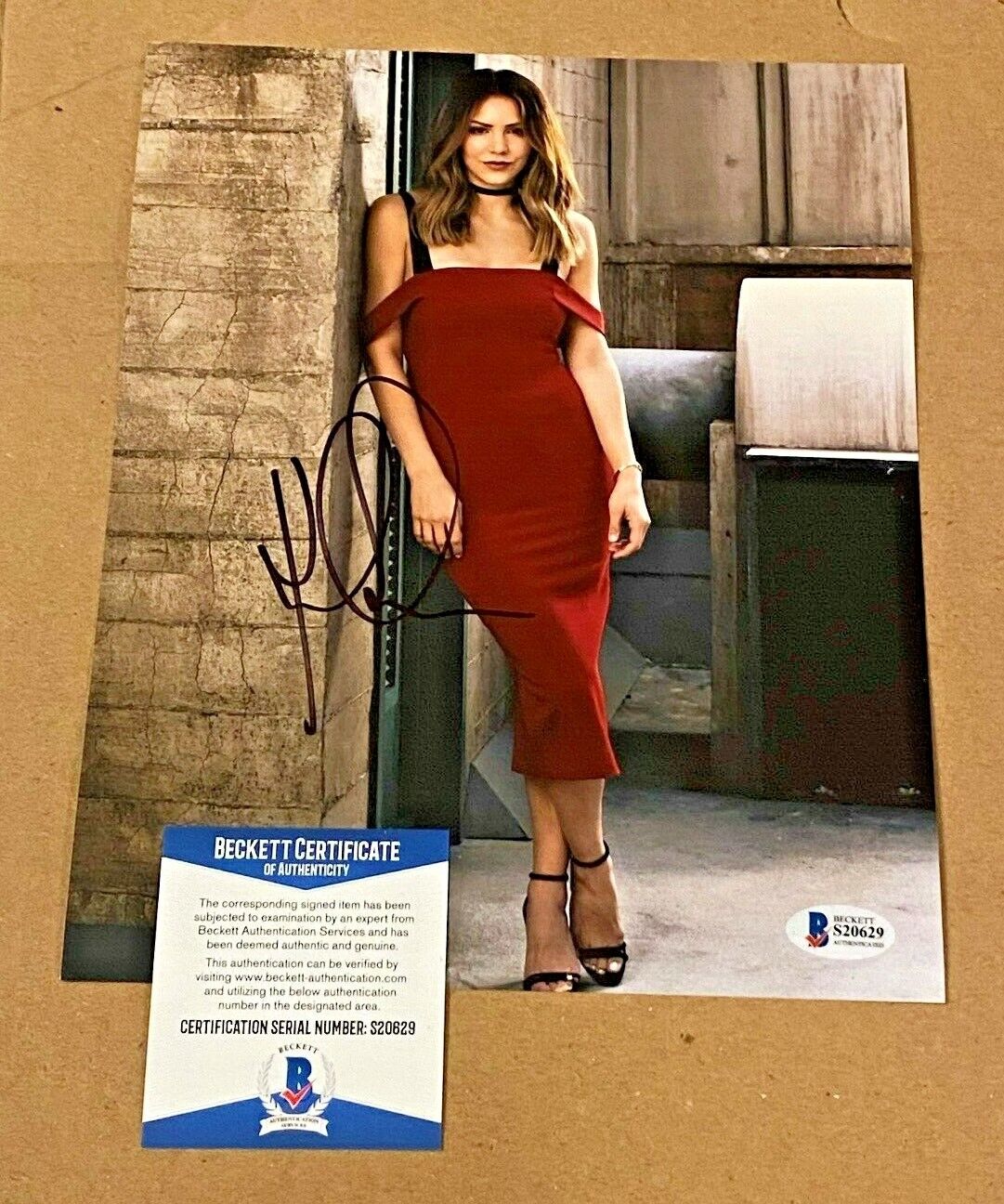 KATHARINE MCPHEE SIGNED 8X10 Photo Poster painting BECKETT CERTIFIED #2