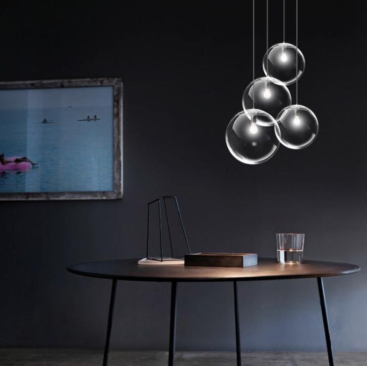 Transparent Glass Ball Lamp Restaurant Bar Modern Minimalist Single Head Personality Creative Spherical Bubble Pendant Lamps.