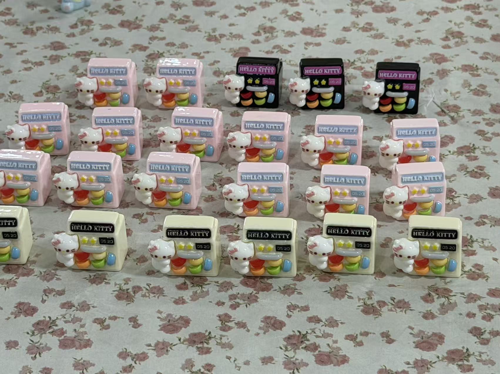 #024 HK Dishwasher Charms on Hand
