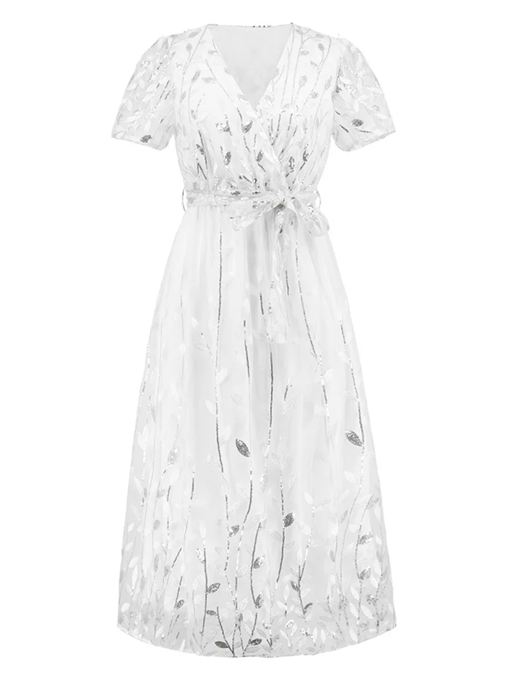 Women's New Bohemian Beach Vacation Lace-up Waist Jacquard Dress