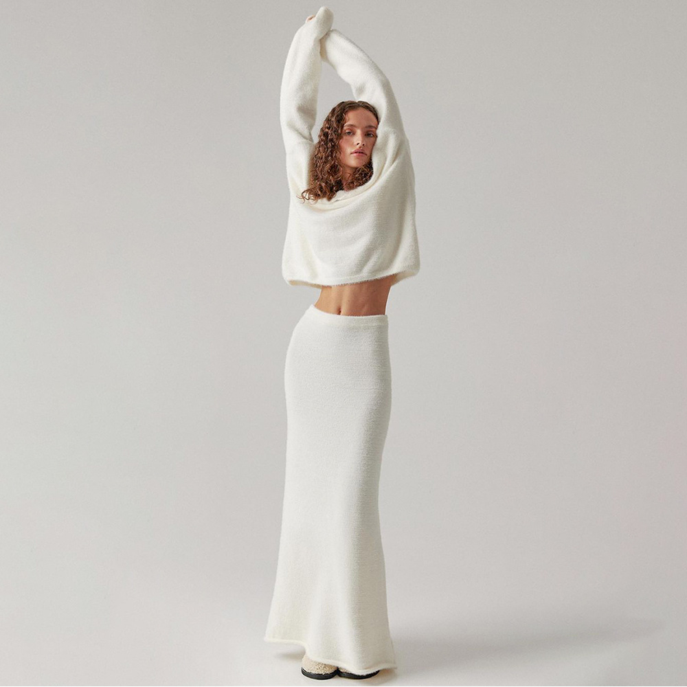 V - Neck Knit Top and Maxi Skirt Set - HIGIANNA&reg;