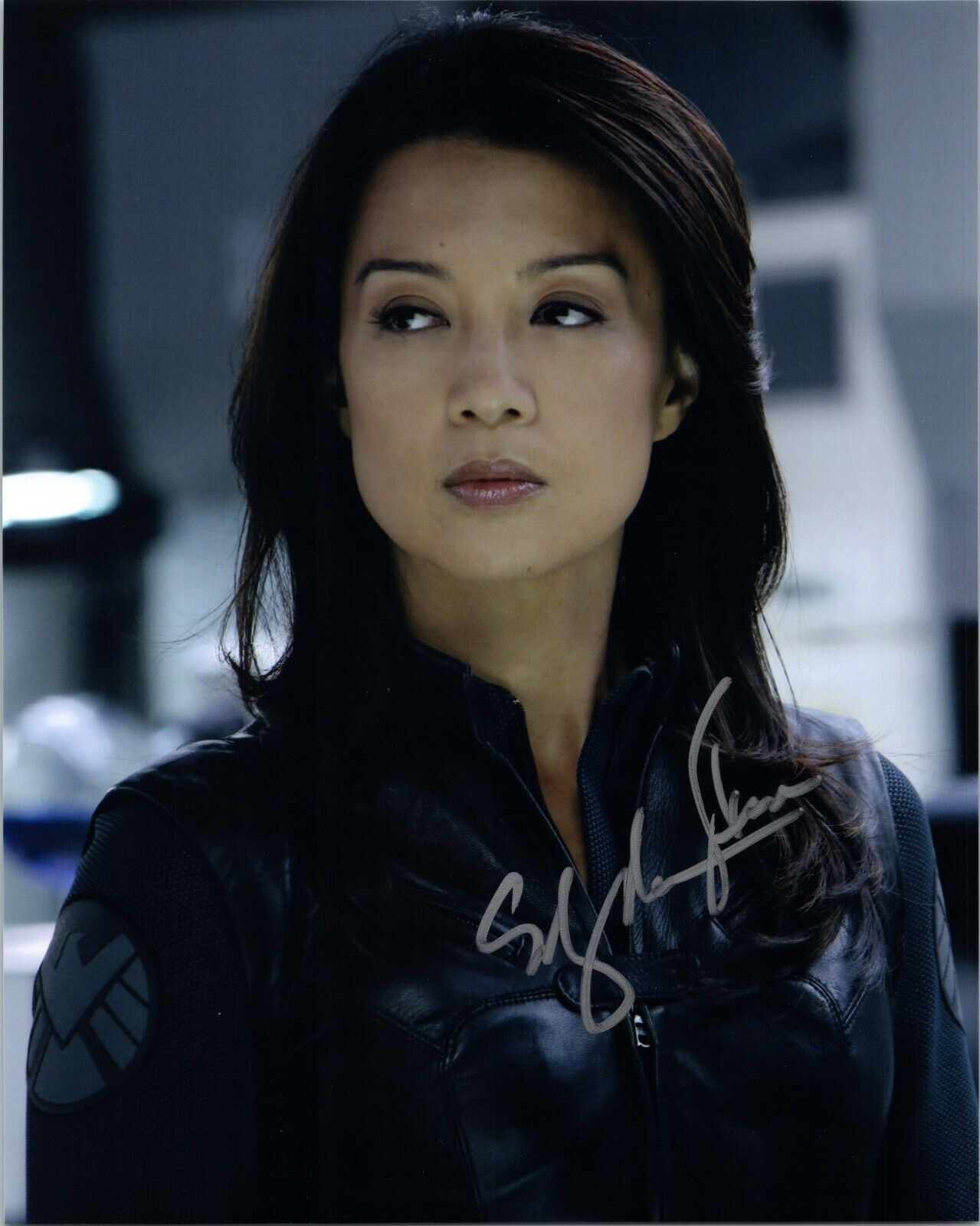 ~~ MING-NA WEN Authentic Hand-Signed AGENTS of SHIELD