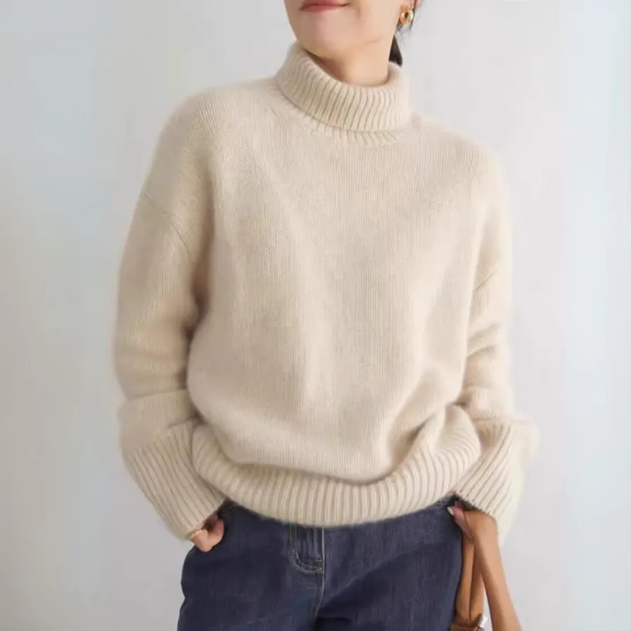 Women's Cashmere Roll Neck Jumper &ndash; Oversized Chunky Knit &ndash; view 2
