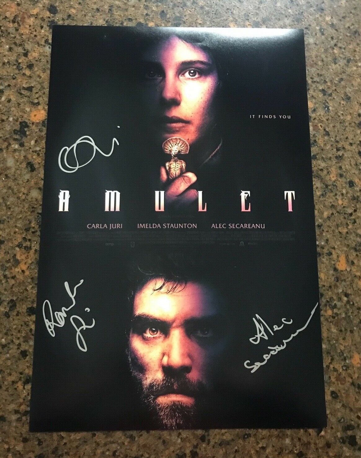 * AMULET * signed autographed 12x18 poster * CARLA JURI, RAMOLA GARAI & ALEC * 1