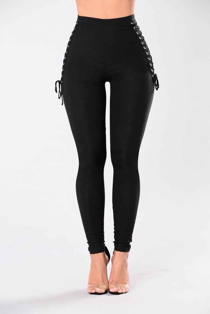 Cross Bondage Leggings