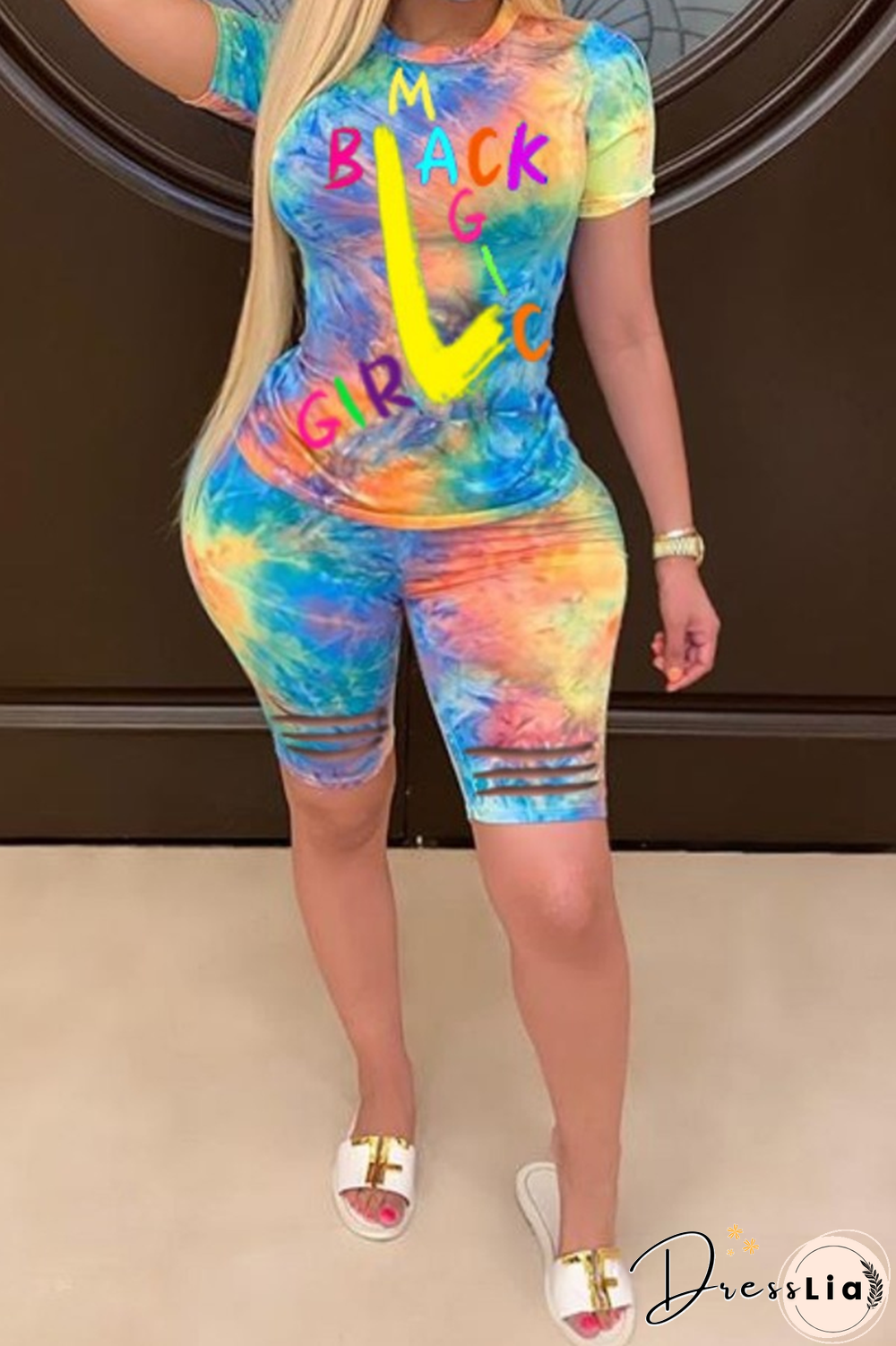 Fashion Casual O Neck Short Sleeve Regular Sleeve Print Plus Size Set（With Mask）
