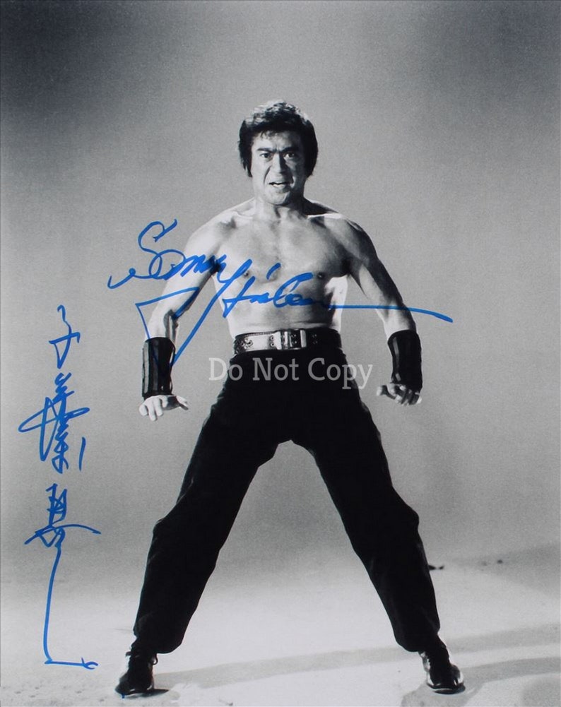 Sonny Chiba Signed Photo Poster painting 8X10 rp Autographed Picture Martial Artist