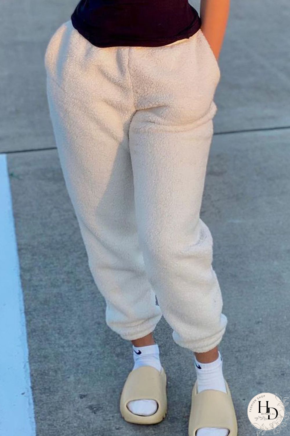 White Casual Solid Regular Mid Waist Pencil Bottoms