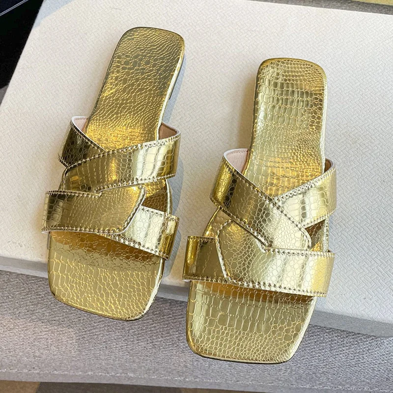 2023 New Metallic Snakeskin Embossed Sandals Women Slides Flat Bottom Non-slip Outdoor Beach Woman Soft Slippers Summer Shoes