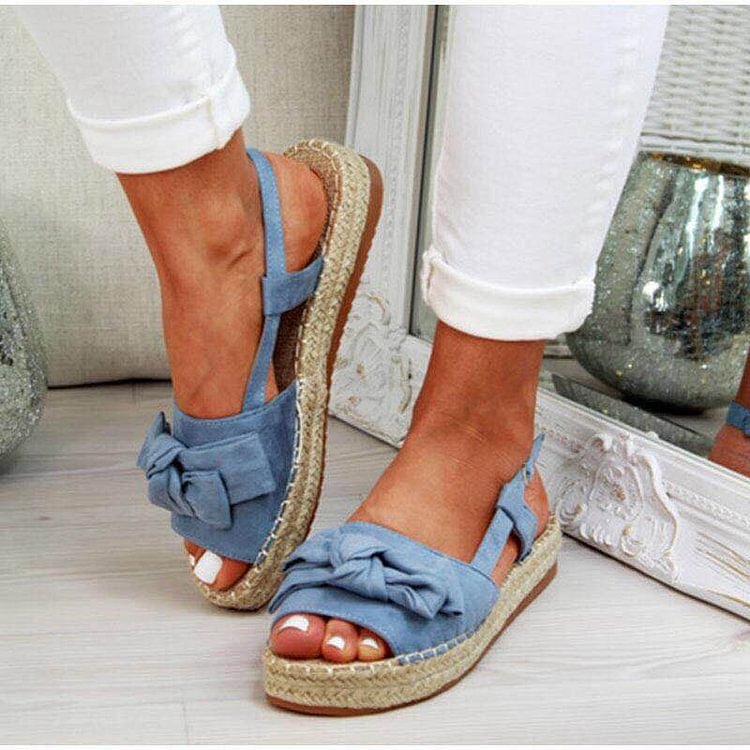 Women's shoes with thick-soled