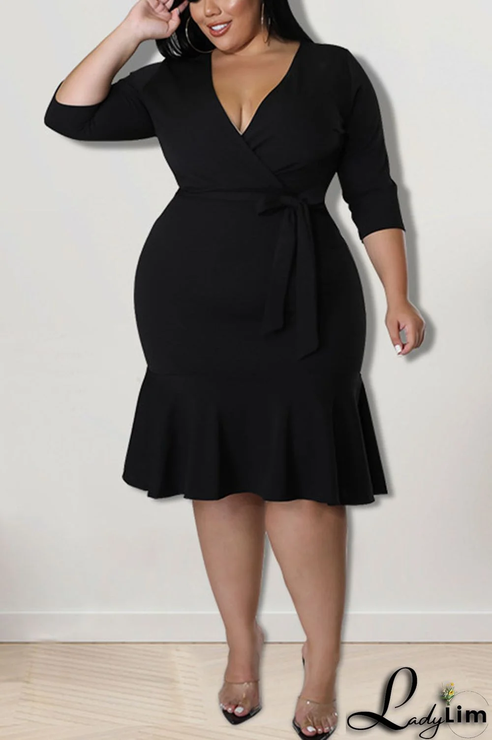 Black Casual Solid Bandage Patchwork Flounce V Neck Straight Plus Size Dresses