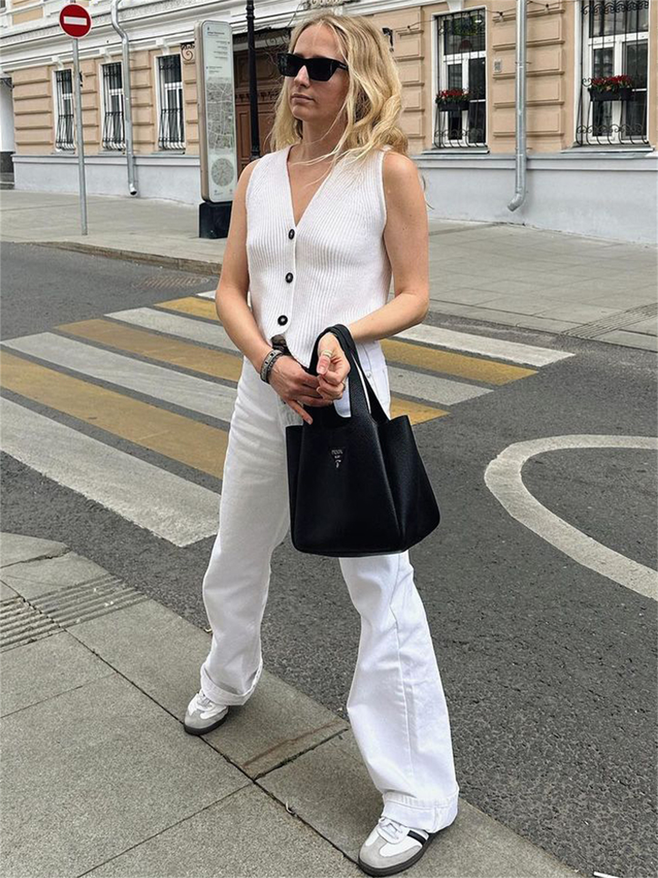 Ootddress Knit Casual Ribbed Vest Cardigan For Women Solid Slim V-Neck Sleeveless High Waist Outwear Female Loose Knit Vest Sweater