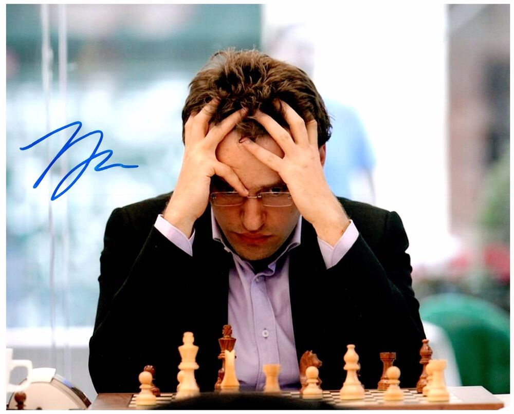 LEVON ARONIAN Grandmaster Signed Autographed CHESS 8x10 Photo Poster painting B