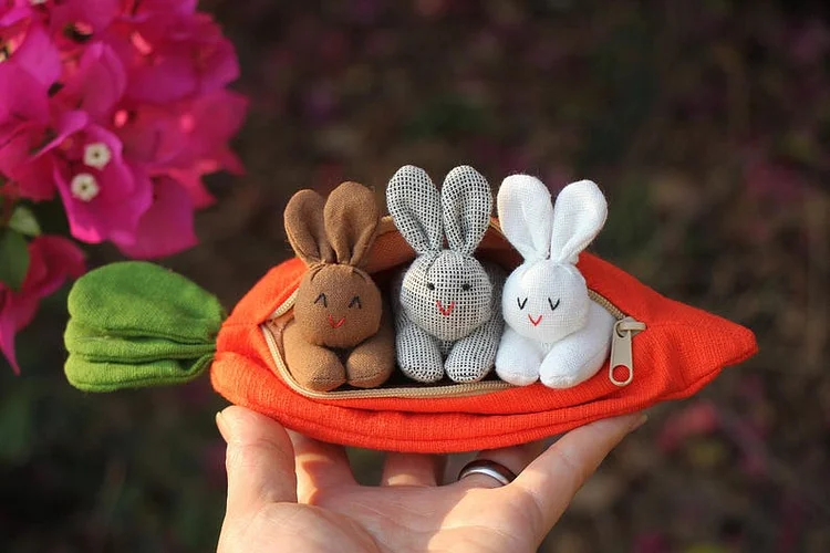 3 organiczne pluszowe króliczki w woreczku z suwakiem w kształcie marchewki, Króliczek Wielkanocny, Wystrój domu, Pluszowy króliczek, Baby shower, Prezent dla dzieci